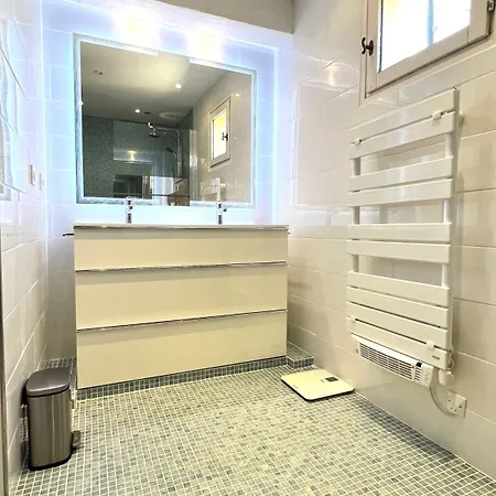 La Source 83 - Close To St Tropez Oda ve Kahvaltı 4*