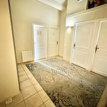 Oda ve Kahvaltı La Source 83 - Close To St Tropez Cogolin