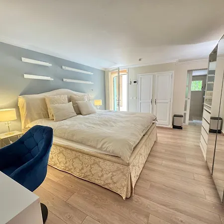 La Source 83 - Close To St Tropez Oda ve Kahvaltı 4*