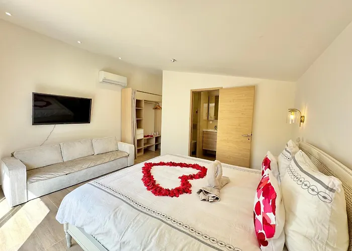 La Source 83 - Close To St Tropez 4* كوغولين