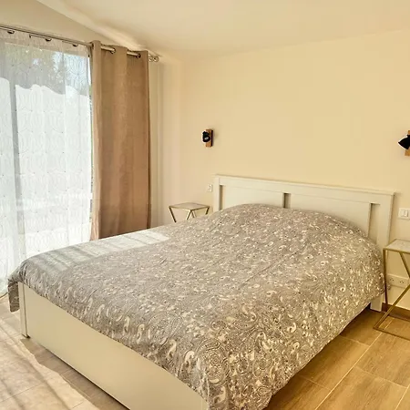 Bed & Breakfast La Source 83 - Close To St Tropez