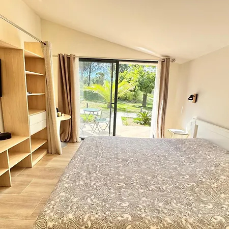 La Source 83 - Close To St Tropez Bed & Breakfast Cogolin