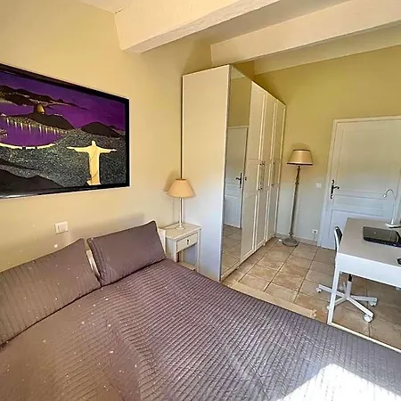 Bed & Breakfast La Source 83 - Close To St Tropez 4*