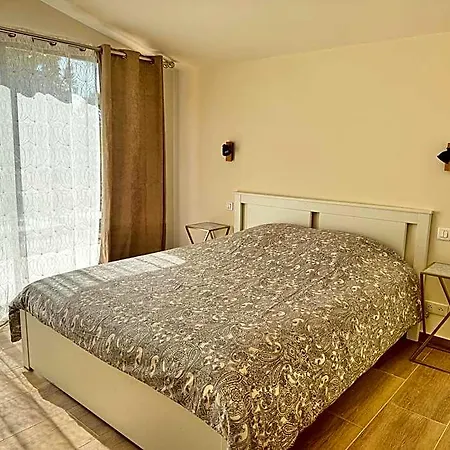 La Source 83 - Close To St Tropez Bed & Breakfast Cogolin