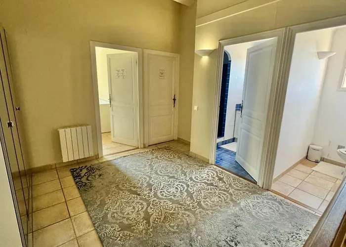 B&B La Source 83 - Close To St Tropez